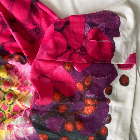 Roberto Cavalli dress stretchy size 42 small/medium floral print small rip - Picture 3 of 9